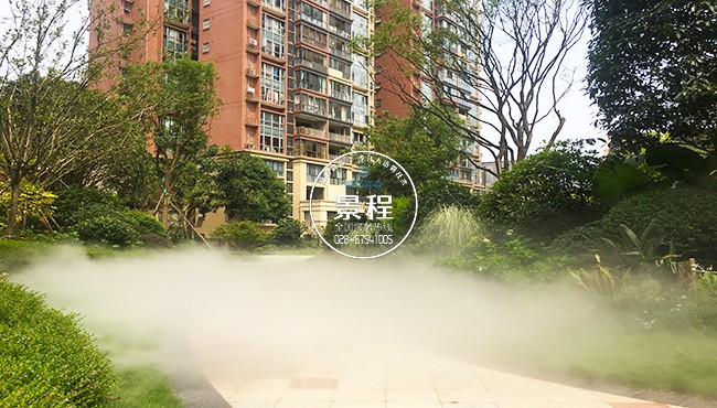 小区绿化加上人造雾效果，可以打打改善小区的整体环境